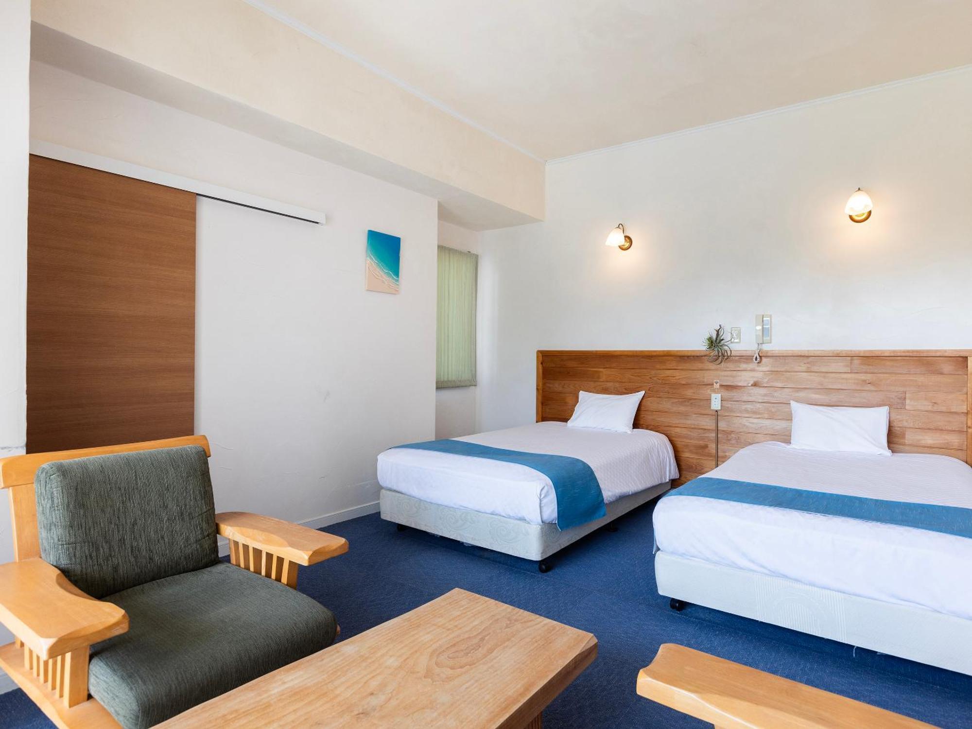 Hoshi No Terrace Motobu Yamazato Hotel Buitenkant foto